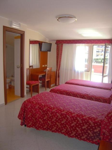 Hotel Vitti Roma Rom bilde